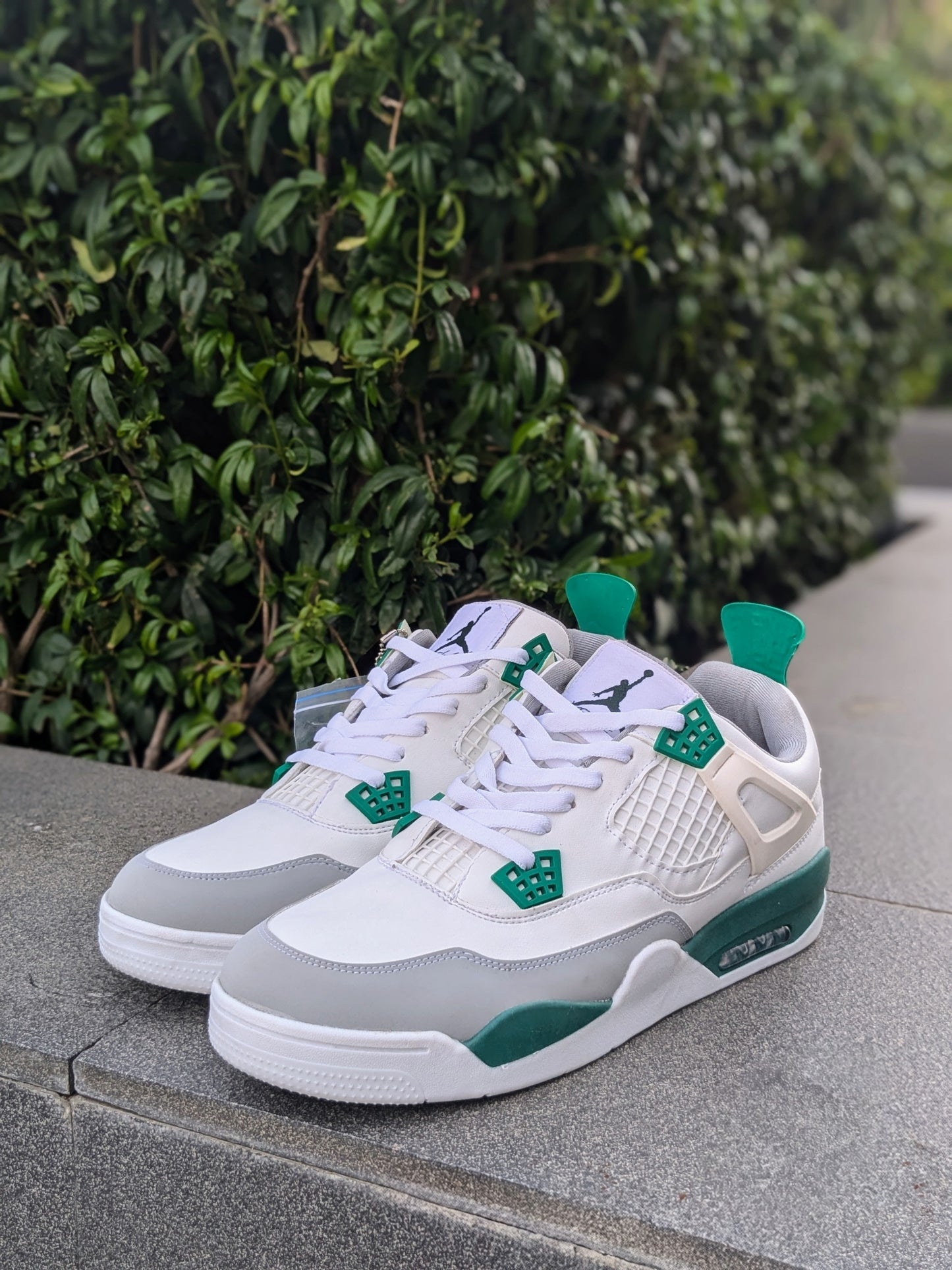 RETRO GREEN