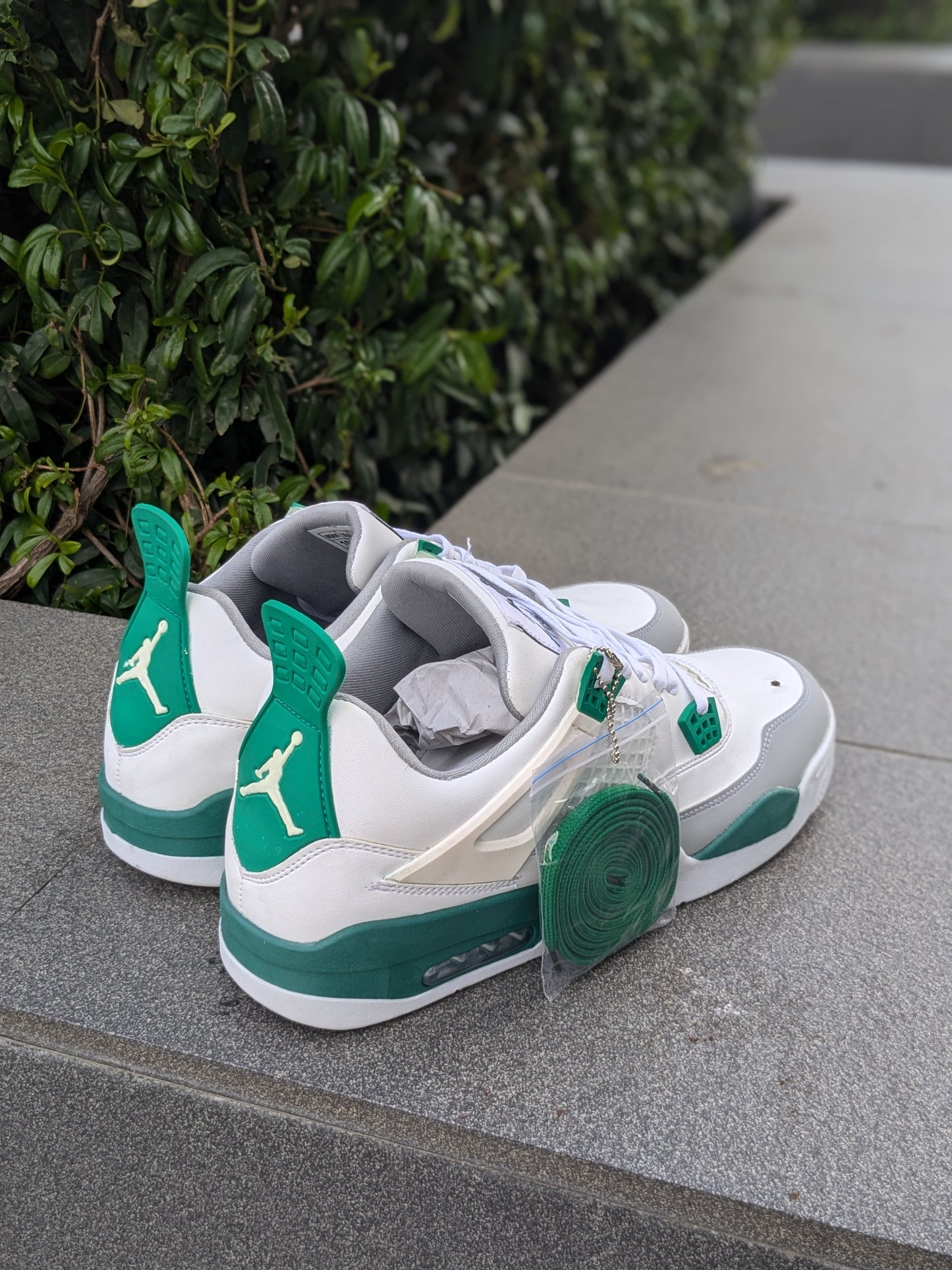 RETRO GREEN