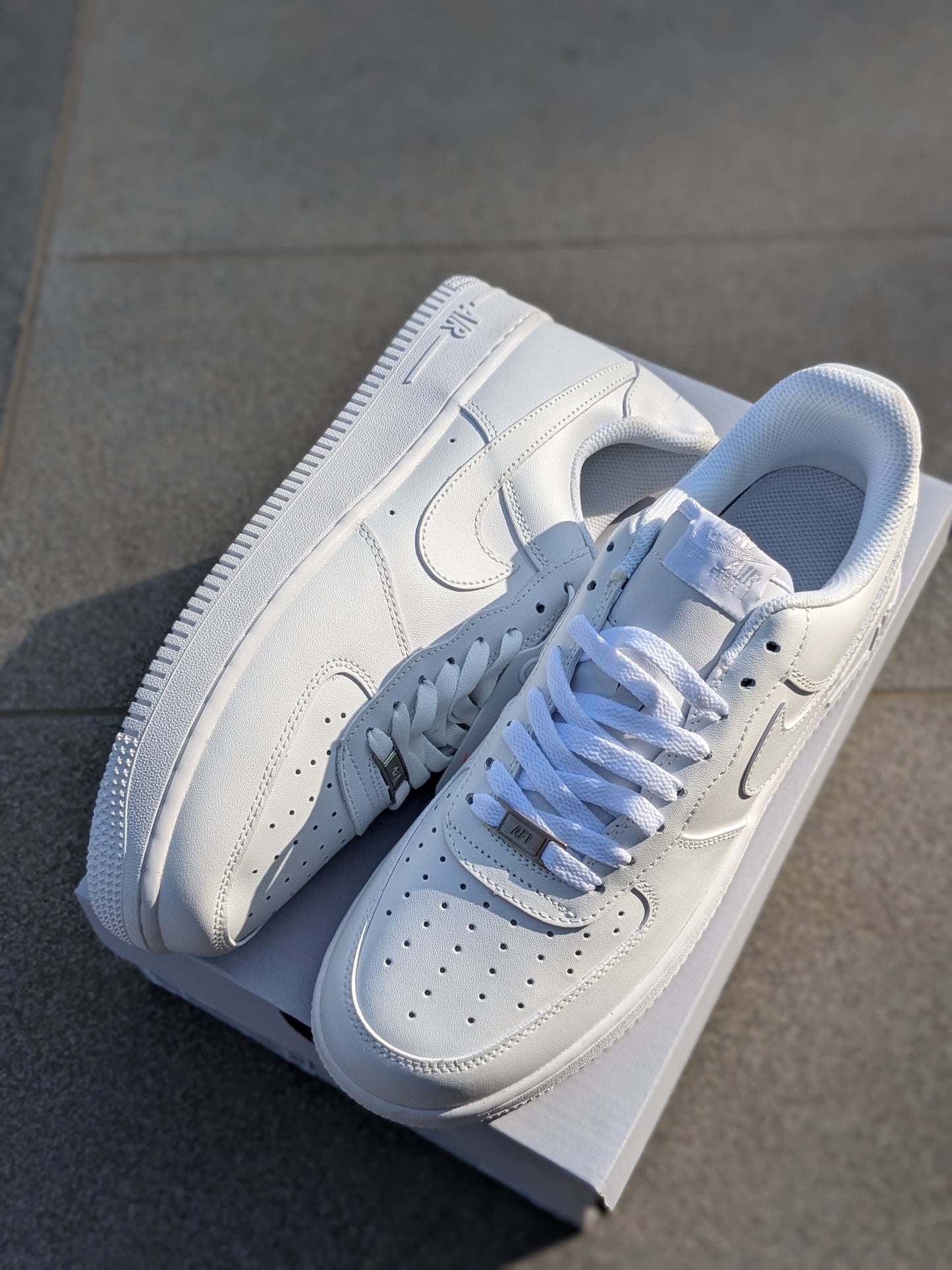 AF1 TRIPLE WHITE