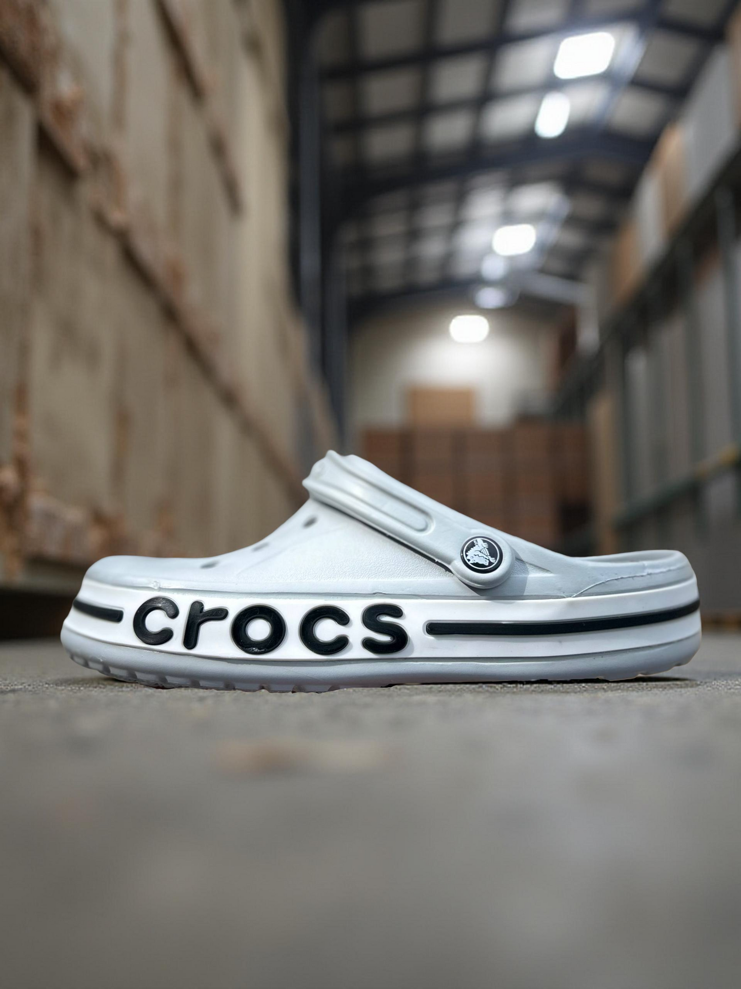 CROCS GRAY