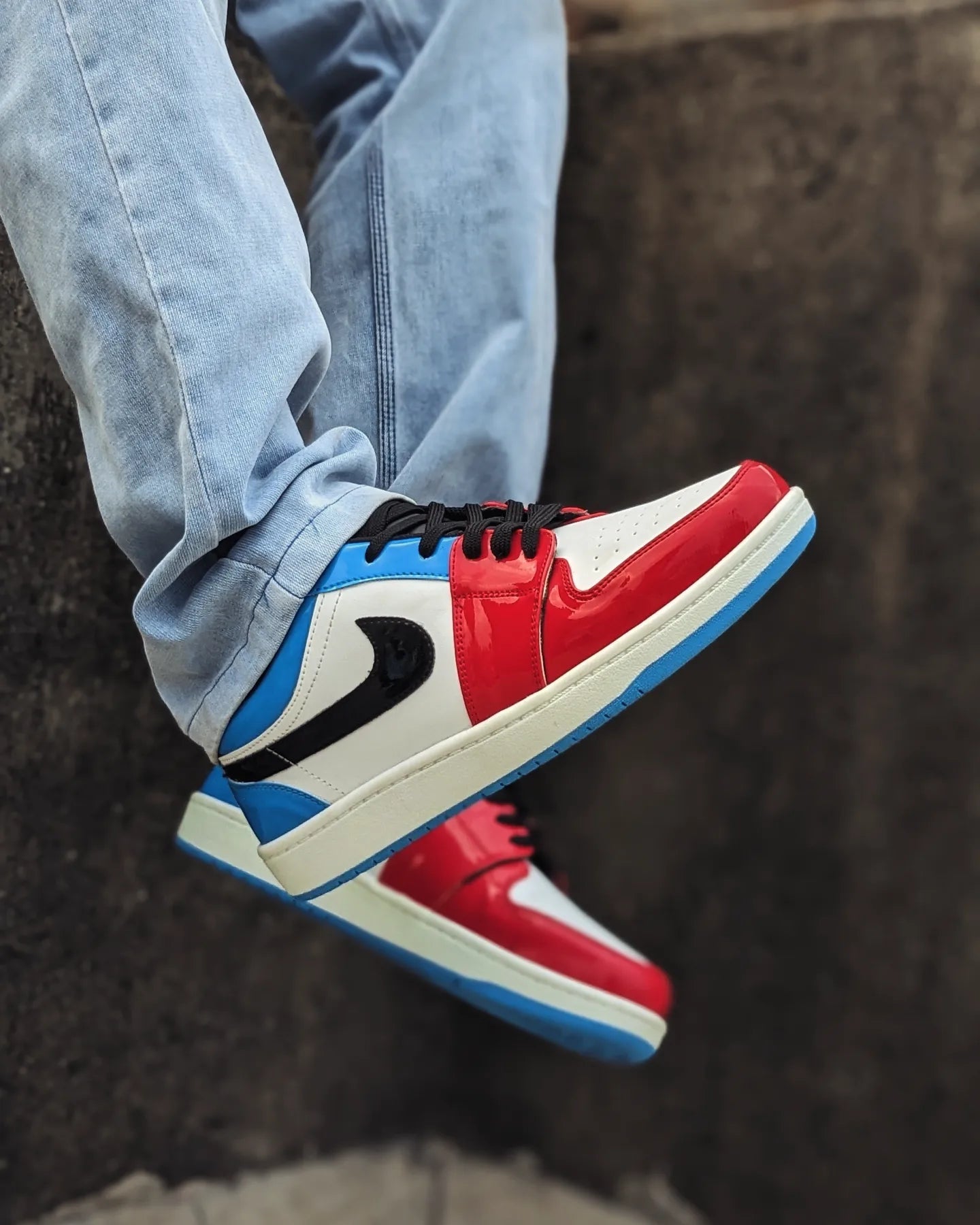 AJ1 FEARLESS LOW